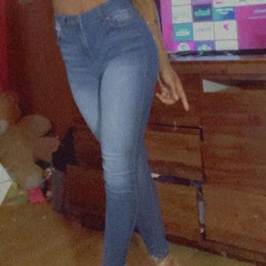 Skinny high waisted pants